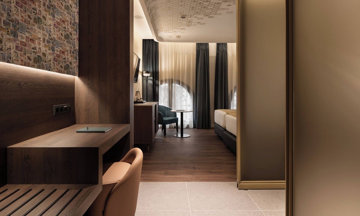 Logrono Historic Centre Hotel | Áurea Palacio de Correos by Eurostars Hotel Company