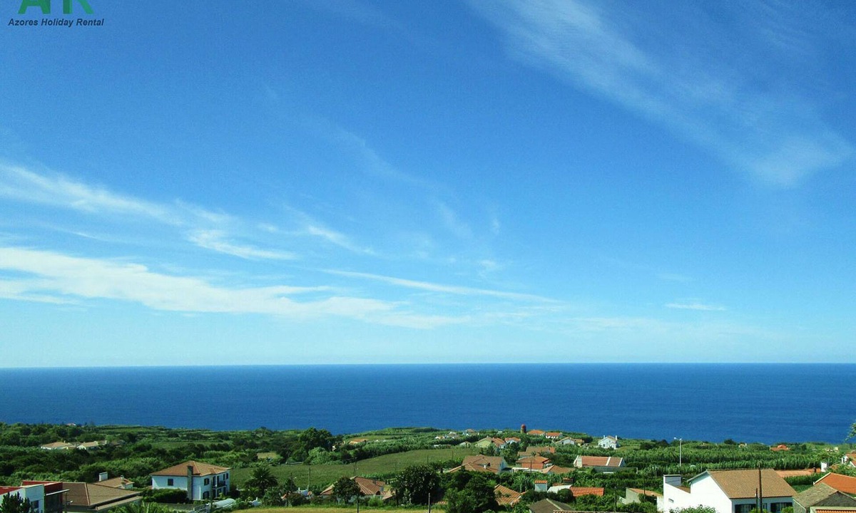 Ponta Delgada Villa | AHR - Villa Maria, enjoy the welfare and breathtaking views to the ocean