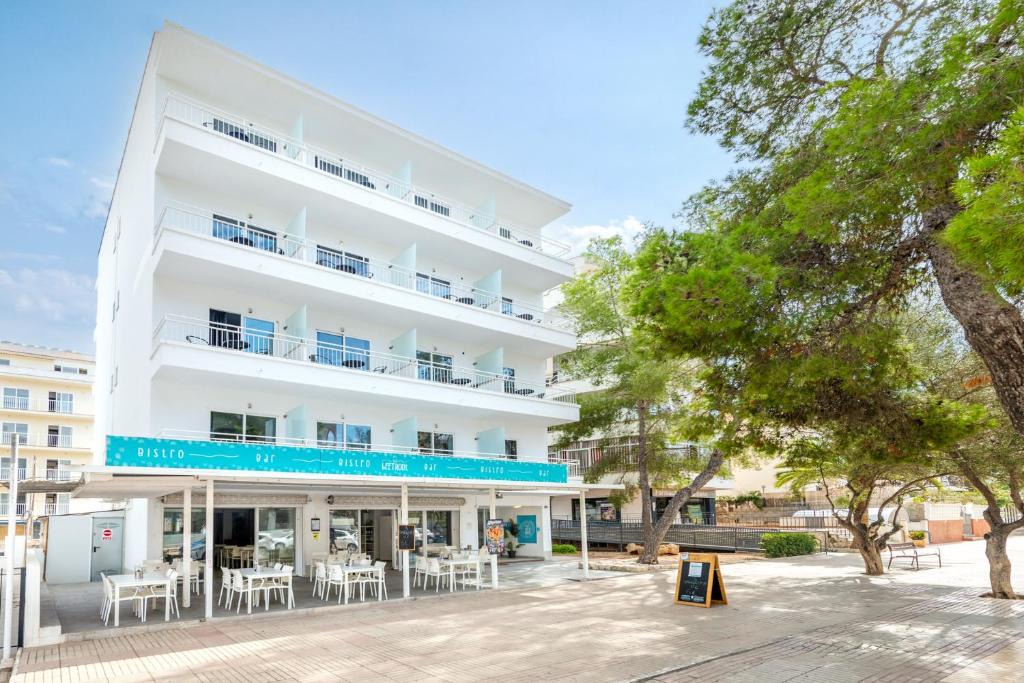 El Arenal Hotel | Beetroot Mallorca