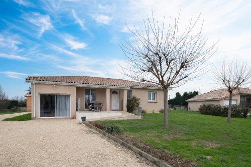 Golfech House | Centrala
