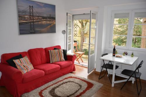 Alvalade Apartment | Charming Apartment to feel Lisbon