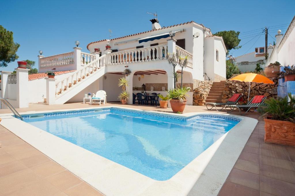 L'Escala Villa | Daro