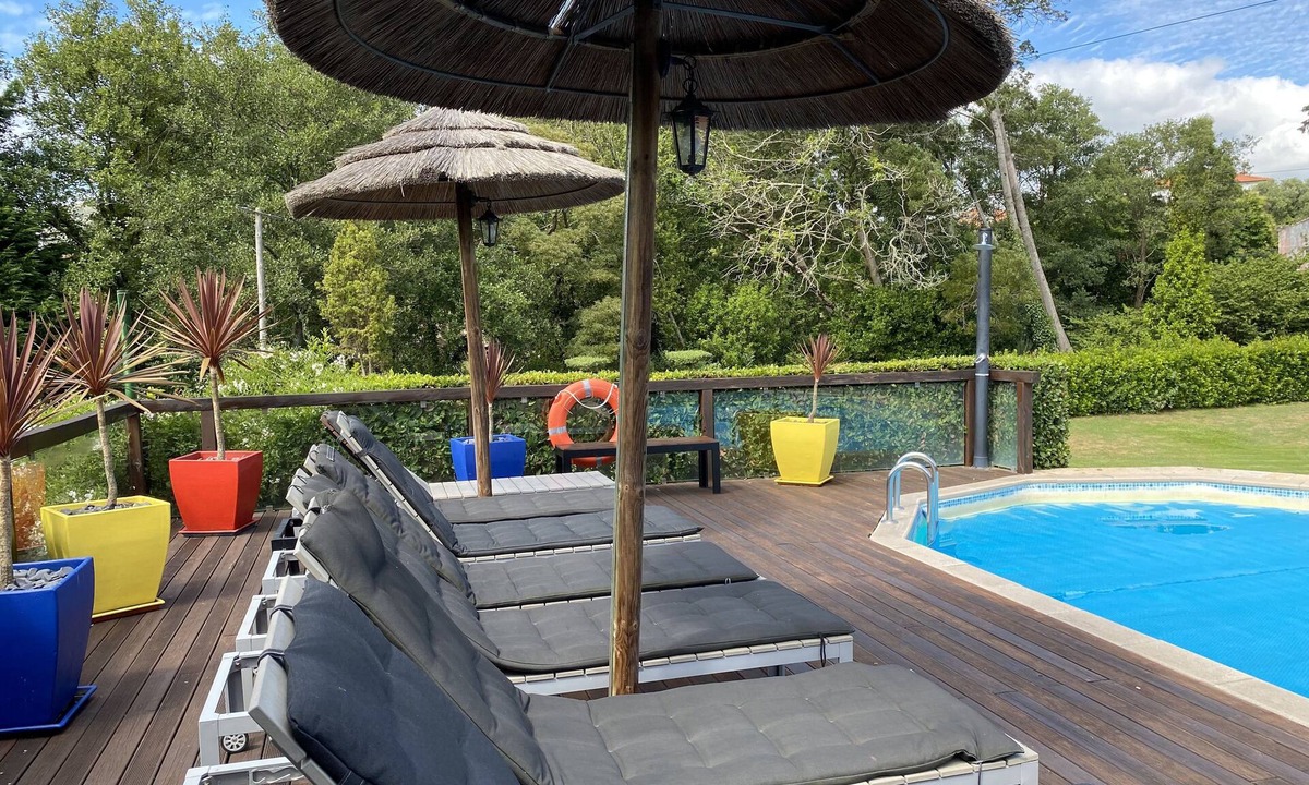 Ancora Villa | Exclusive riverside retreat, heated pool and jacuzzi, 17 people, on the beach.