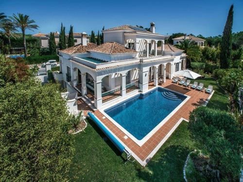 Almancil Villa | Exquisite Quinta Da Lago Villa Villa Majestic Heights 4 Bedrooms