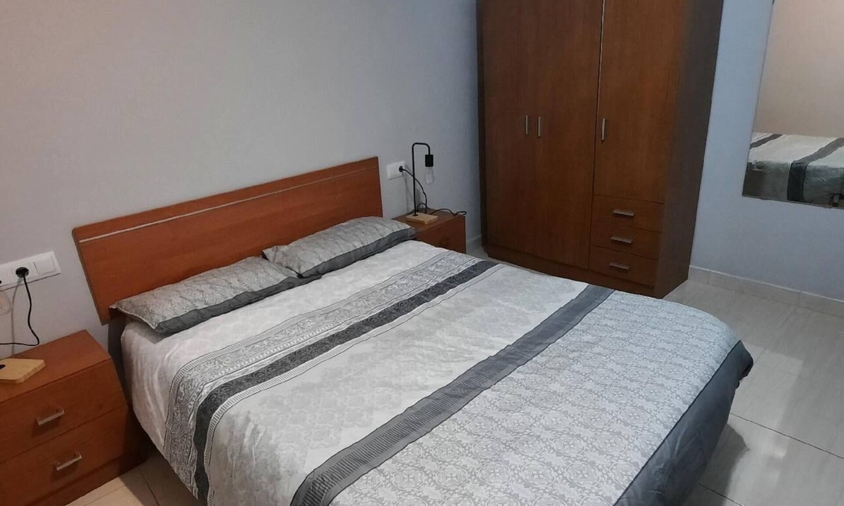 Camarasa Apartment | Flat "Floor 2" with balcony