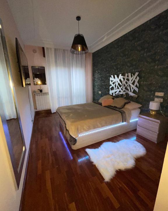 Lovaina Other | Habitación Con Baño