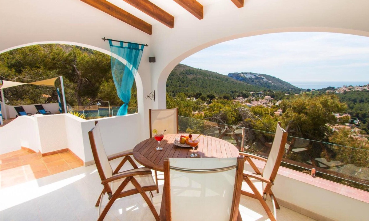 Teulada House | Homerez - Spacious house 1 km away from the beach for 6 ppl. with swimming-pool