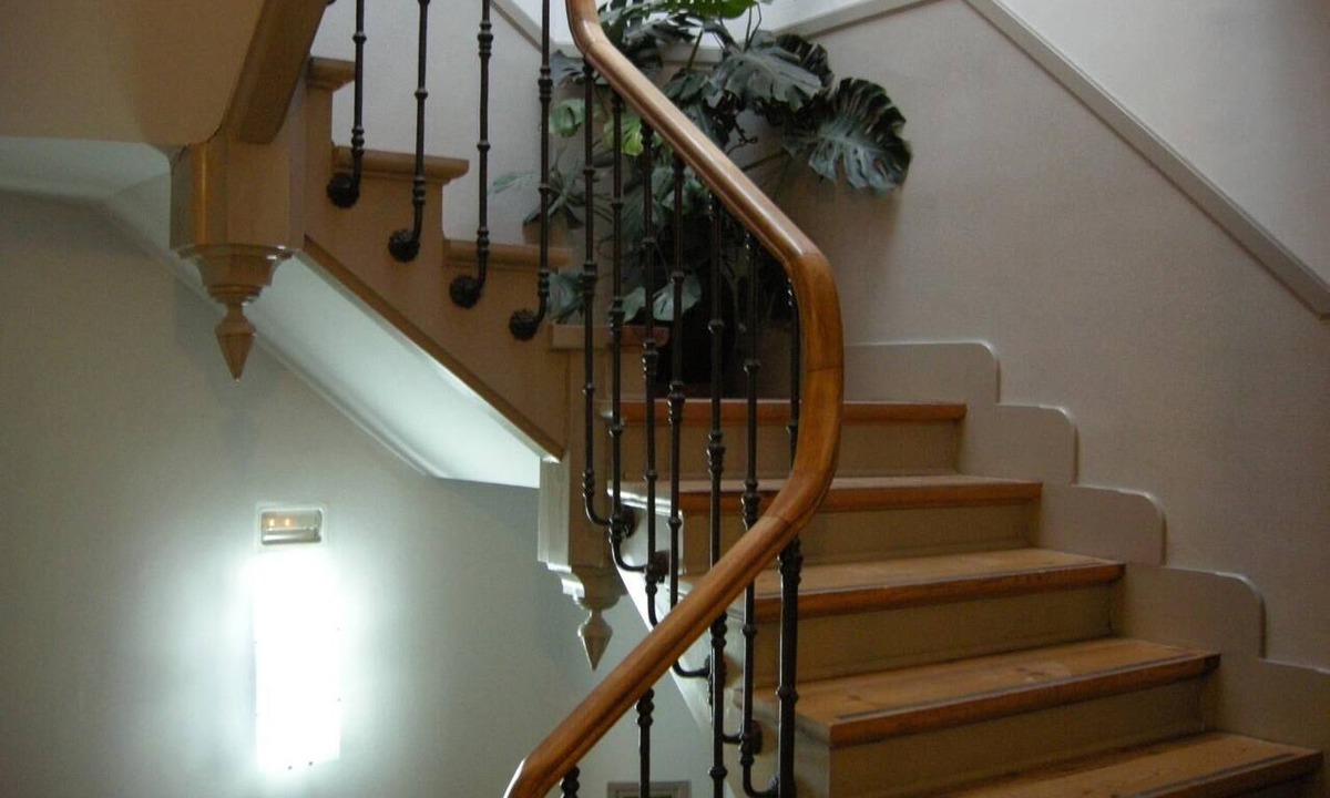 Cuenca Hostel | Hostal Canovas