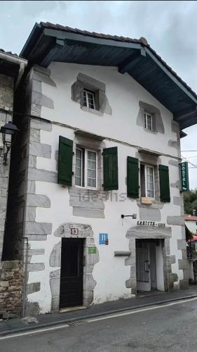 Lesaka House | Hostal Ekaitza