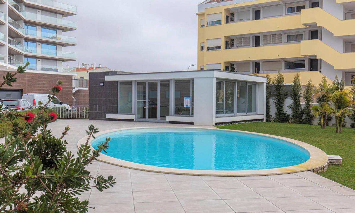 Alges House | Modern & Charming Apartment W/Pool by LovelyStay