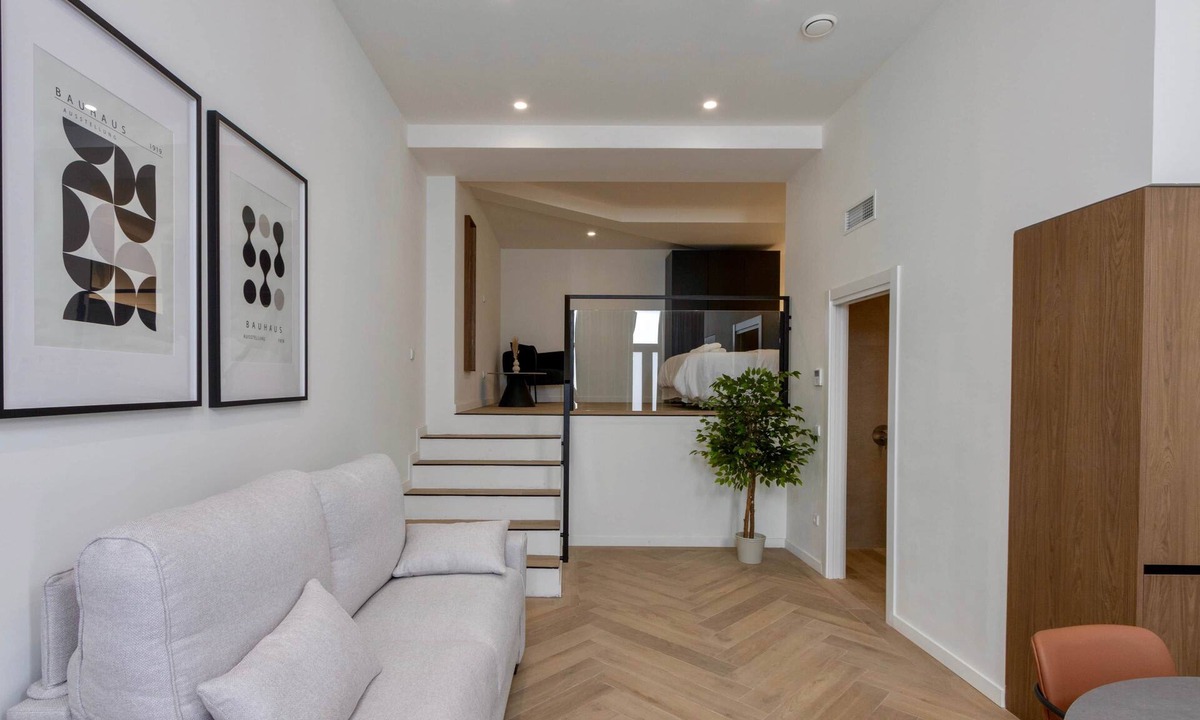 Pobles del Sud Apartment | One Tower Loft 02