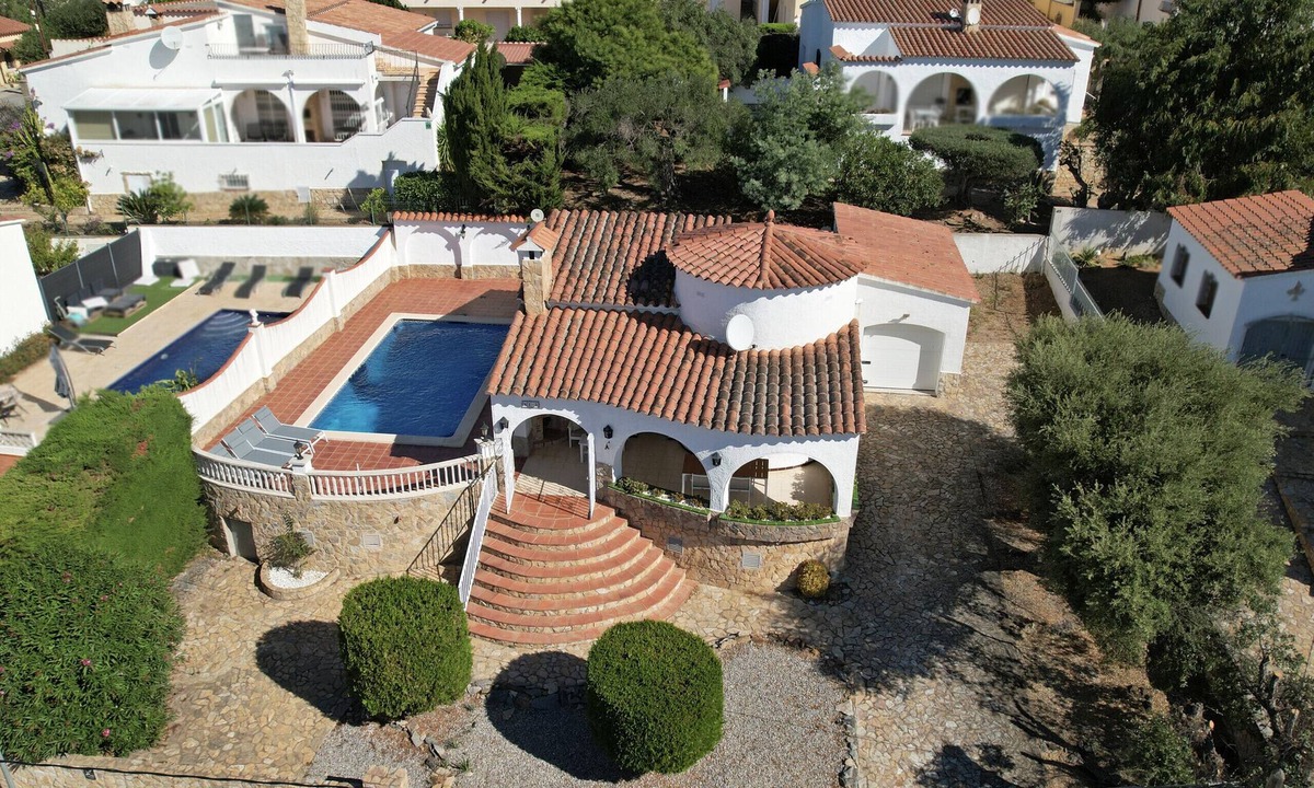 El Mas Fumats Villa | Ref. Ast03 -