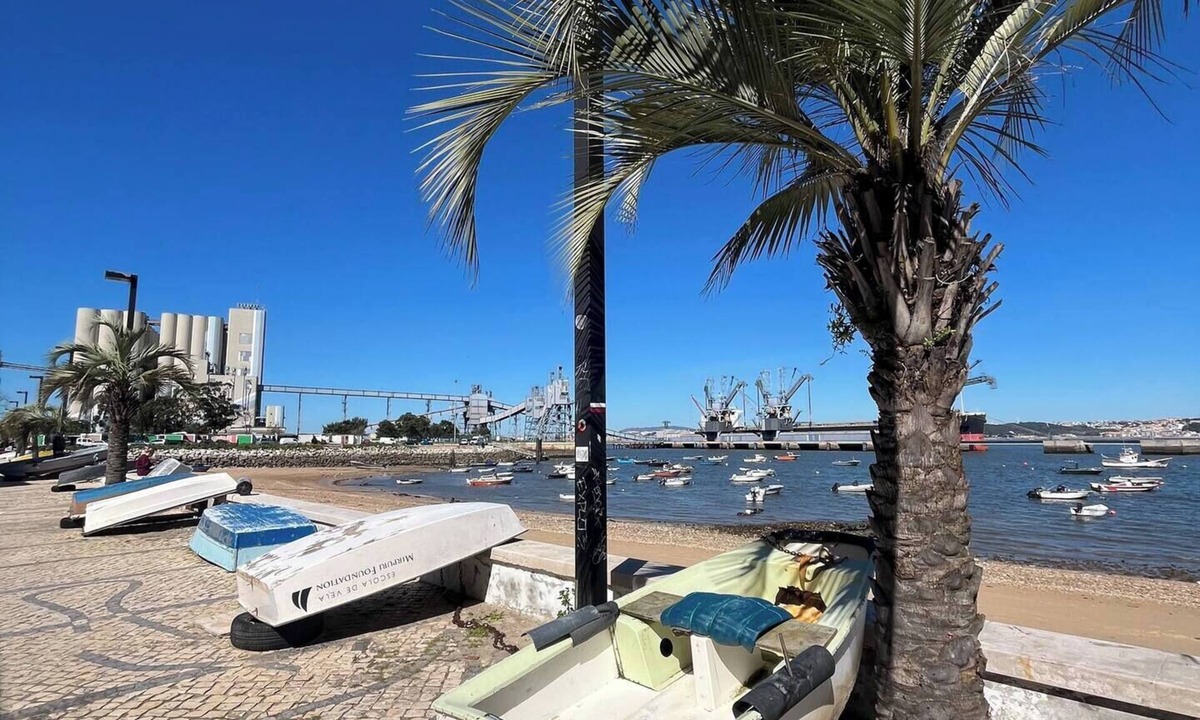 Trafaria Apartment | Riverside Nature Apartment