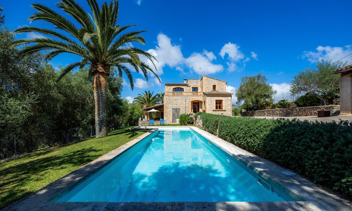 Arta Villa | Rustic finca with pool, garden, Wi-Fi, air conditioning and balcony; Parking available