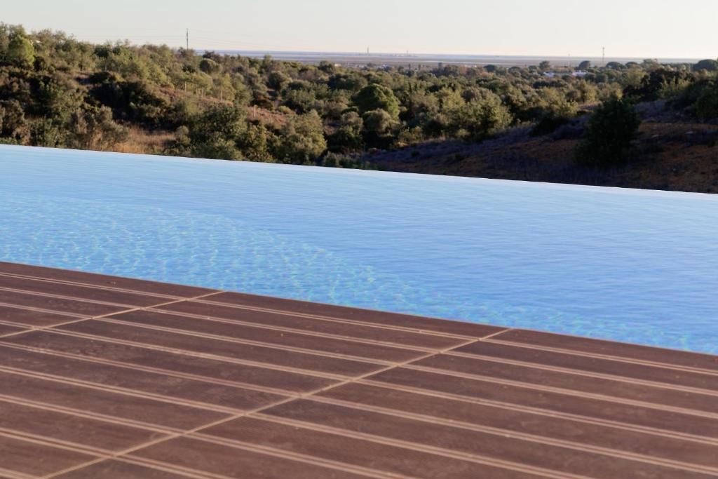 Pechao Villa | Tower Villa w Infinity Pool