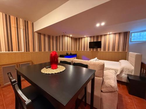 Castro Urdiales House | Villa ATENEA