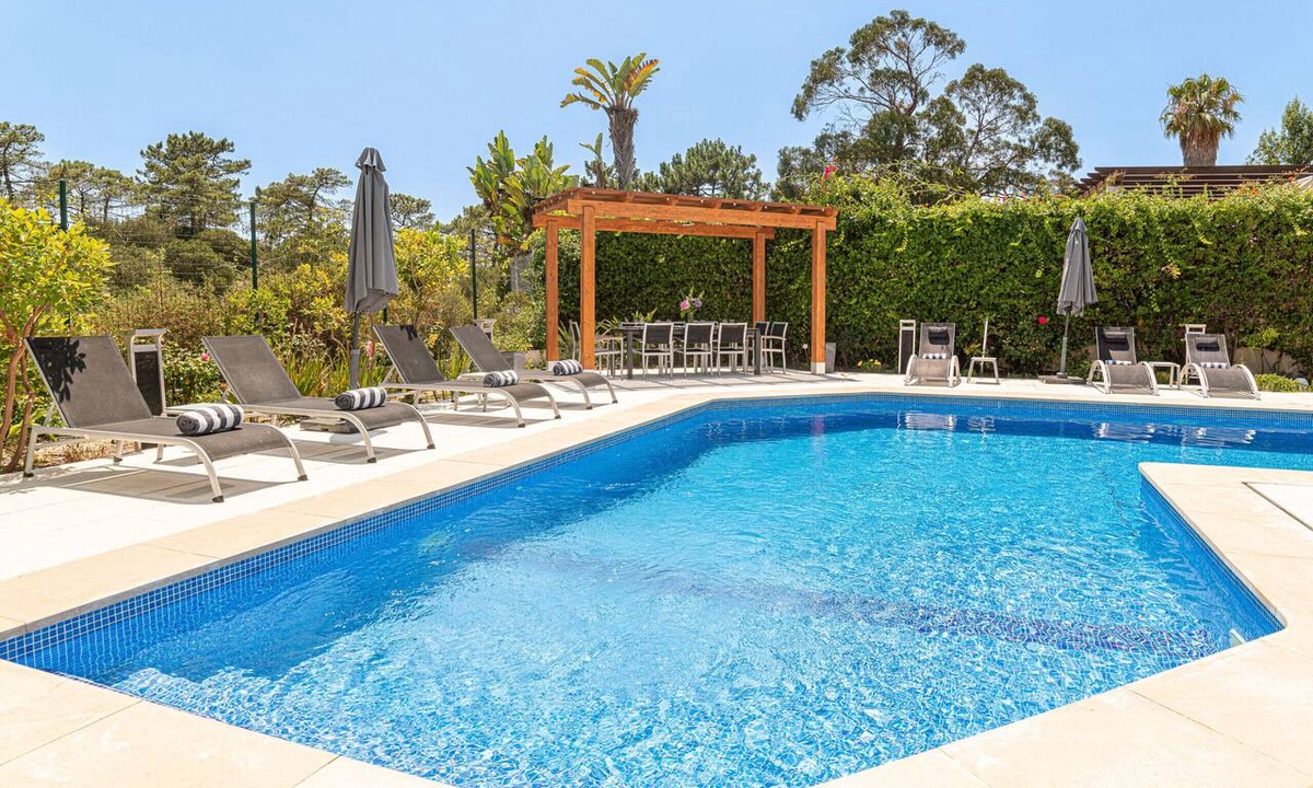 Carvalhal Villa | Villa Atlantica - 6-bedroom holiday villa in Troia, step from the beach, with private parking, heated pool and AC