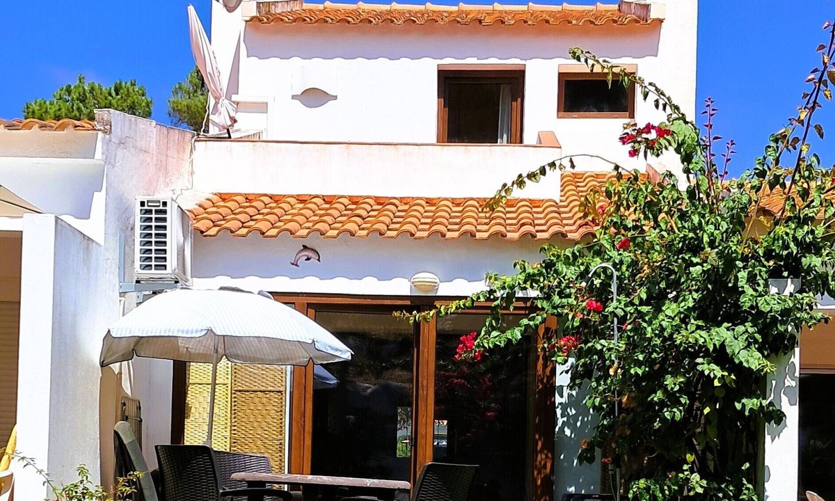 Alfa-Mar Villa | Villa Bella 200 meters from Falésia Beach by Urban Hypotenuse