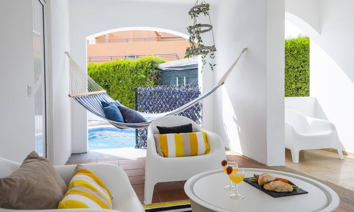 Quarteira Villa | Villa Del Sol