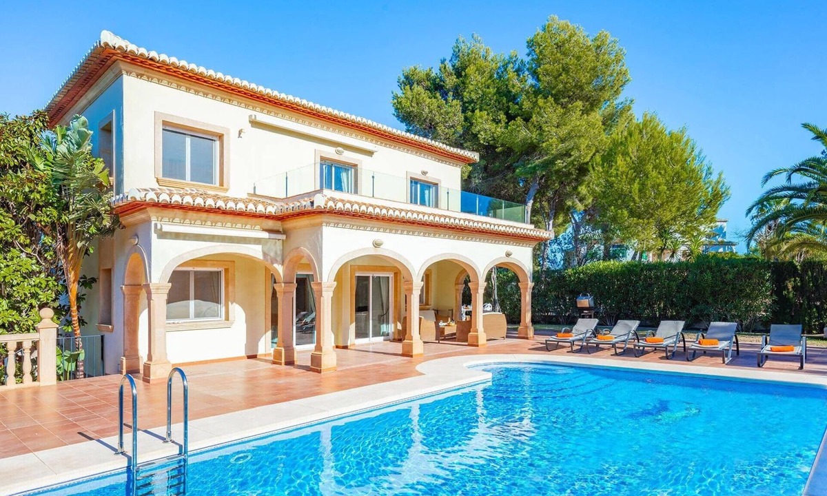 Mar Azul Villa | Villa Delfino by Villa Plus