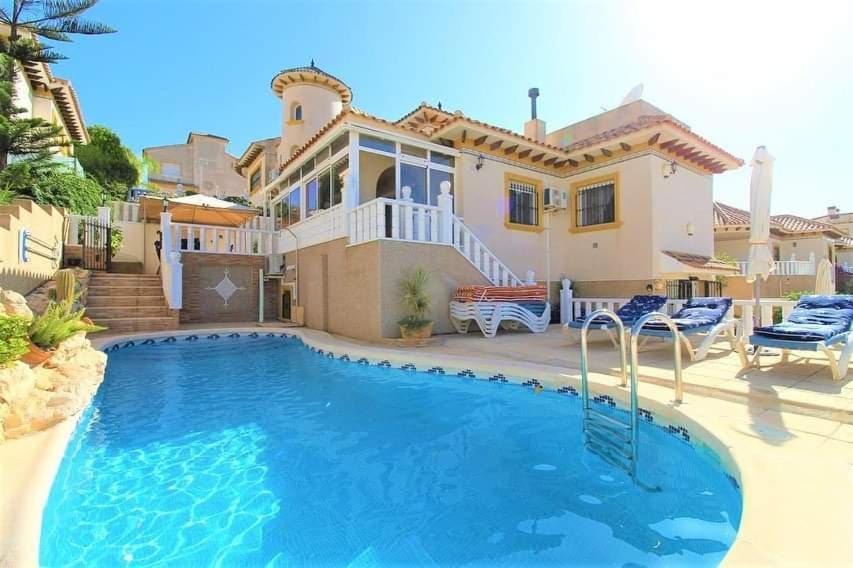 Orihuela Costa Villa | VILLA GHENIMA