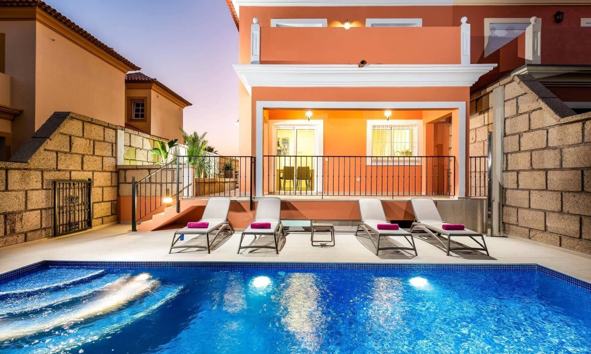 Costa Adeje Villa | Villa Isotta by Villa Plus