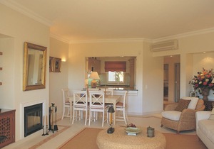 2 Bedroom Apartment w/ Private Pool Quinta do Lago in Almancil