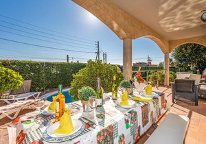 8 bedroom accommodation in Tordera in Tordera