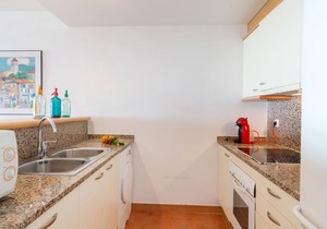 Charming Golf, Pool, Beach and Private Parking in Pals
