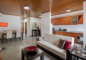 In pedestrianised Funchal Old Town | Taberna Apt 5 in Funchal