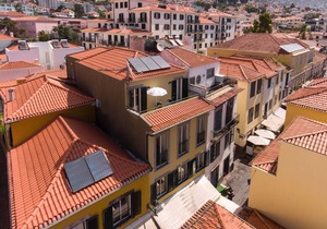 In pedestrianised Funchal Old Town | Taberna Apt 5 in Funchal