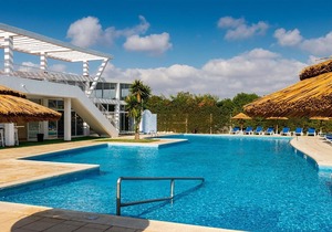 Kai 7 Studio, Balcony, AC, Swimming Pool!New! in Albufeira