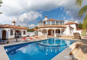 Rustical Mont Roig by Interhome in Miami Platja