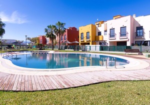Stunning villa for 4 guests with pool, WIFI, A/C, TV, terrace and parking in Denia