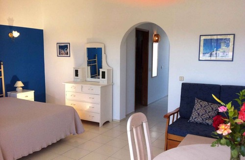 Alporchinhos Apartment | 52 m² Studio flat ∙ 3 guests