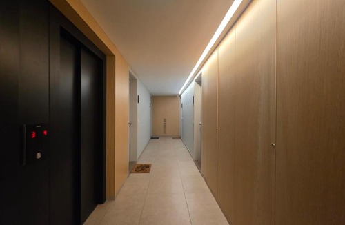 Aveiro Apartment | A Proa do Moliceiro BLANC Studios - Sunset City View