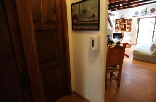 Linsoles Apartment | Alacran Home