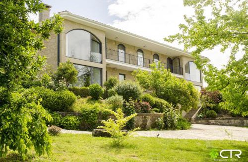 Brion Villa | AMAZING VILLA CTR
