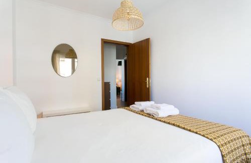Penha de Franca Apartment | Apartamento central e confortável junto ao bairro da Graça