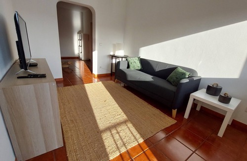 Penacova Apartment | Apartment 'Retiro Do Viajante' with Mountain View, Wi-Fi and Air Conditioning