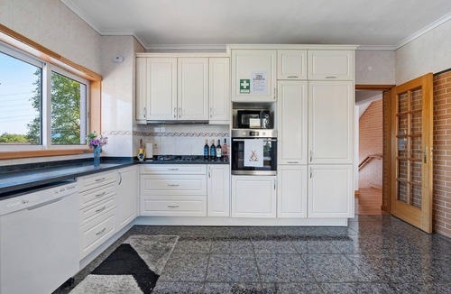 Mozelos House | Archer's House – Olival's Treasure: Spacious Family Villa with Pool and Garden