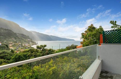 Ponta Delgada Apartment | Atlantic View Studio