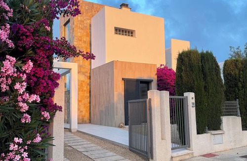 Cala Murada Villa | Beachfront design villa in Bauhaus style, pool, highspeed internet, air conditioning/heating