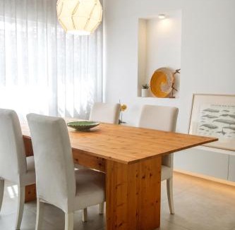 Feijo House | Beautiful 3 bedroom Villa in Lisbon South Bay