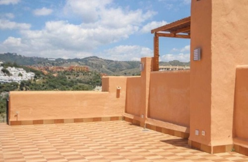 Marbella Villa | Cabopino stunning 4bedroom frontline golf house