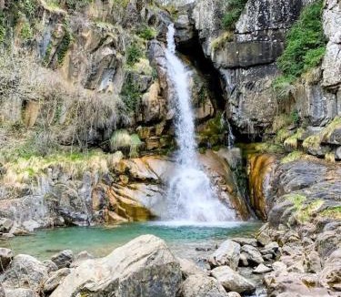 Canfranc-Estacion Apartment | Canfranc Estacion 2-bedroom apartment with parking