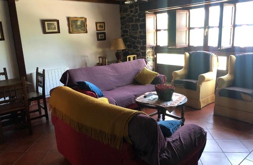 San Juan de Parres House | Casa Elena