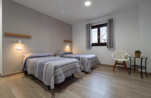 Morillo de Tou House | Casa Forestal
