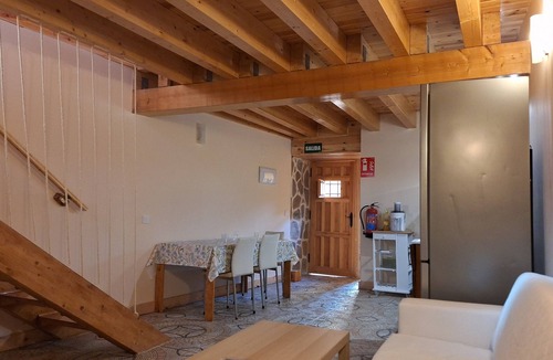 Sotillo de la Adrada House | Casa Ideal Para Familias, al Lado de Rutas de Senderismo