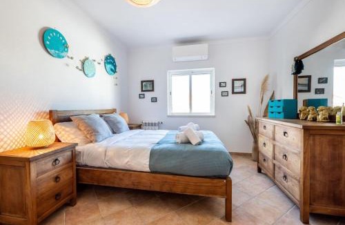 Aljezur Villa | Casa Monkey Business